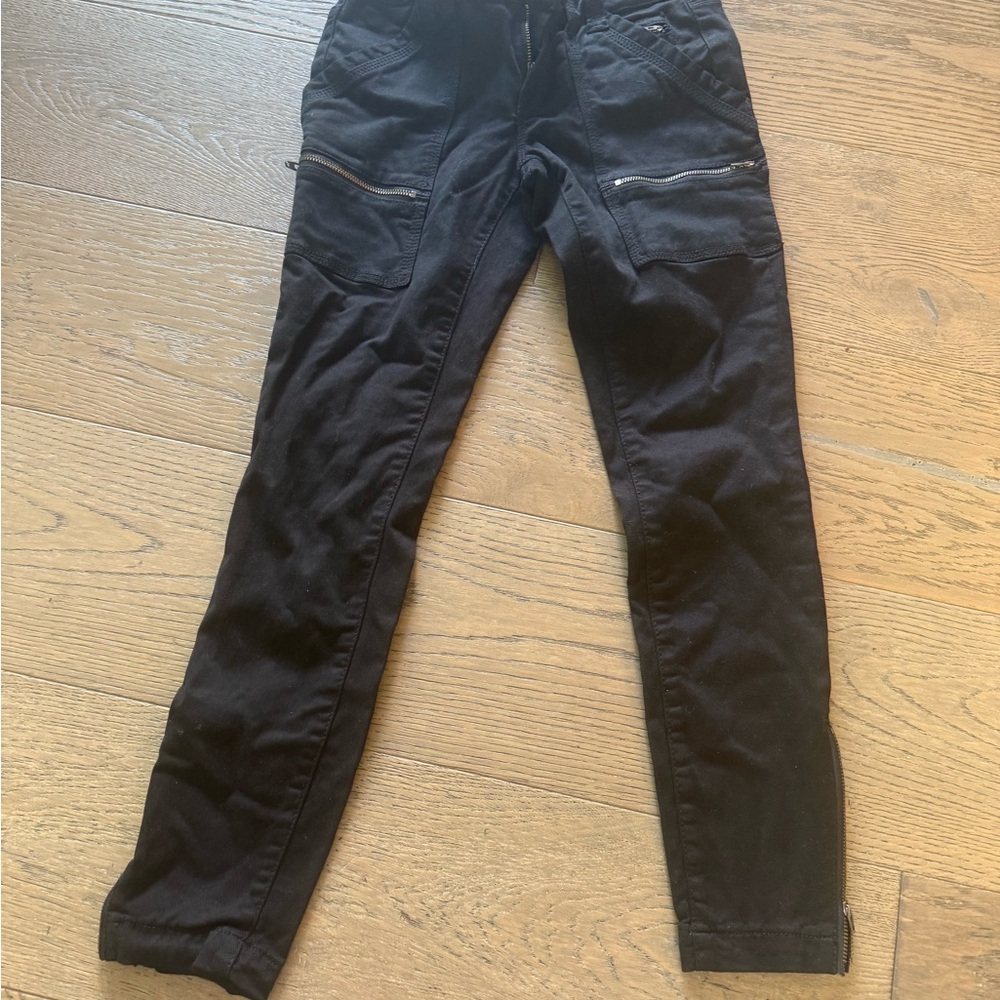 Joie Black Skinny Jeans with Tapered Leg
